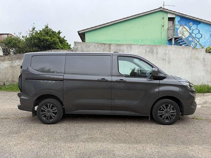 Usata Ford Transit Custom Titanium 136 CV (100 kW) 2024 Grigio Furgone