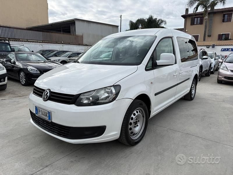 Usata VW Caddy Maxi 140 CV (102 kW) 2013 Bianco Monovolume