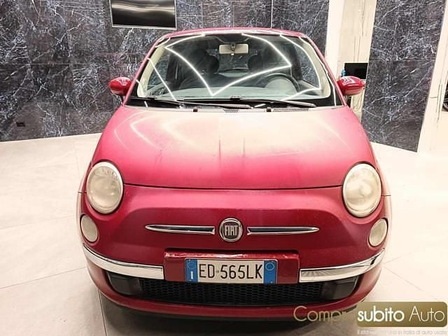 Usata Fiat 500 Lounge 75 CV (55 kW) 2010 Rosso Utilitaria