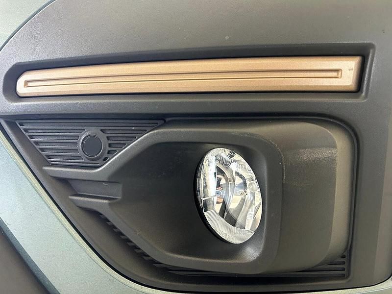 Usata Dacia Sandero Extreme 101 CV (74 kW) 2024 Verde Berlina