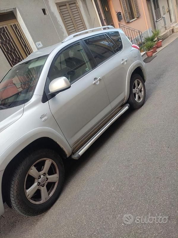 Usata Toyota RAV4 177 CV (130 kW) 2008 Grigio SUV