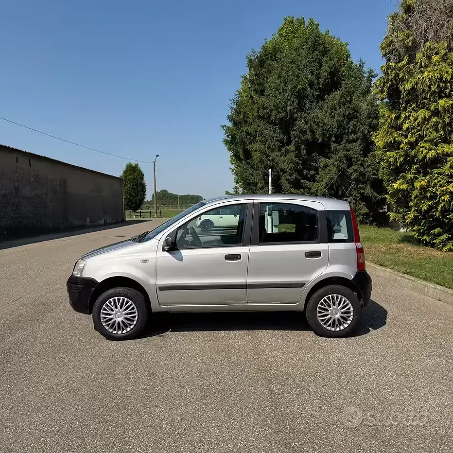 Usata Fiat Panda 4x4 60 CV (44 kW) 2004 Grigio Utilitaria