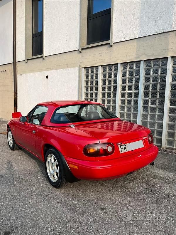 Usata Mazda MX5 131 CV (96 kW) 1994 Cabrio
