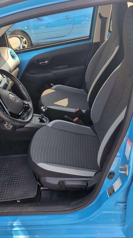 Usata Toyota Aygo X-play 72 CV (52 kW) 2019 Utilitaria