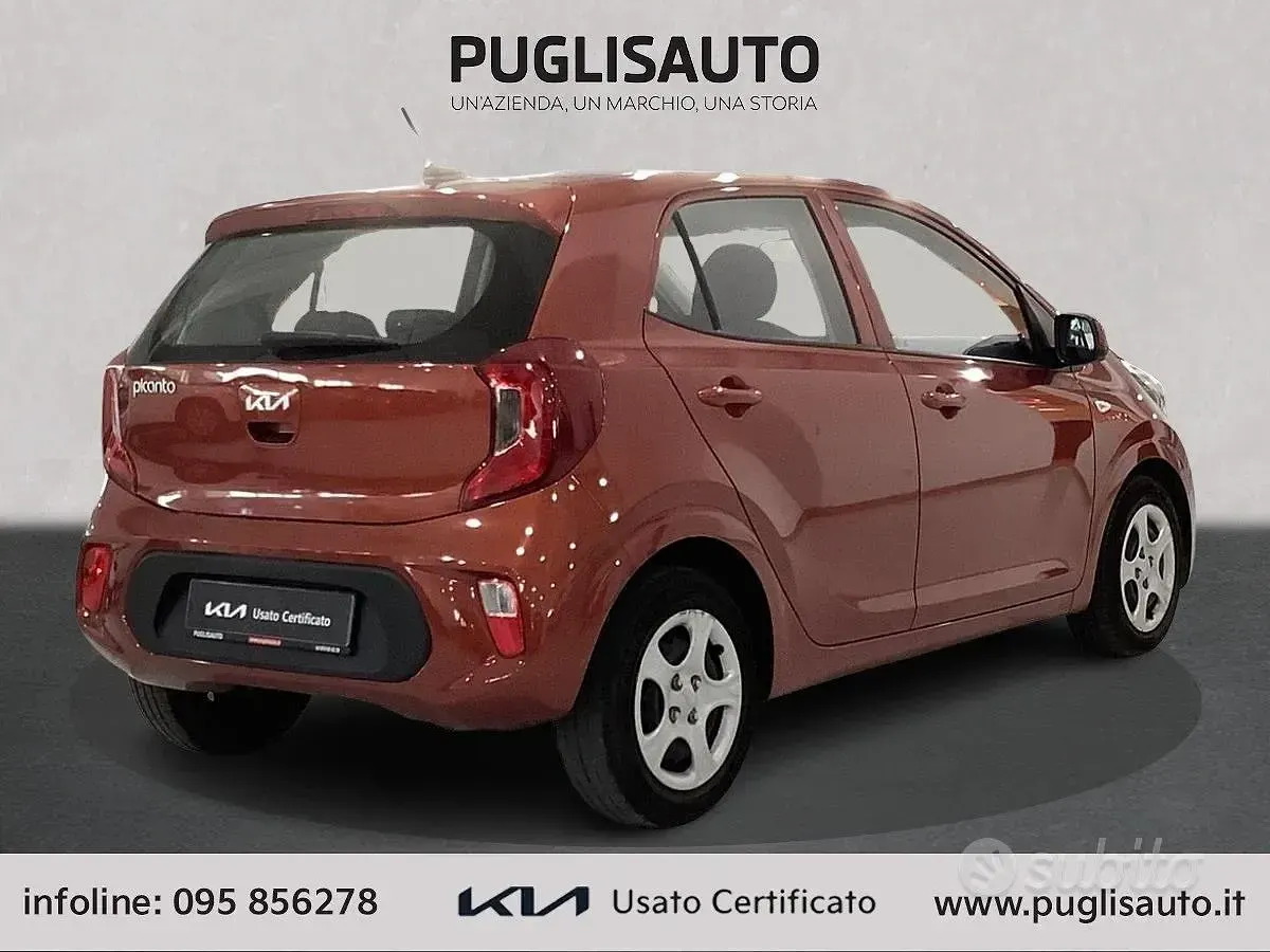 Usata Kia Picanto Style 67 CV (49 kW) 2022 Rosso Utilitaria