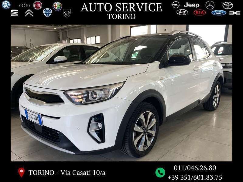 Bianco Usata 2021 Kia Stonic Style SUV | 13.450 € (Ottimo prezzo) - Immagine 1/4