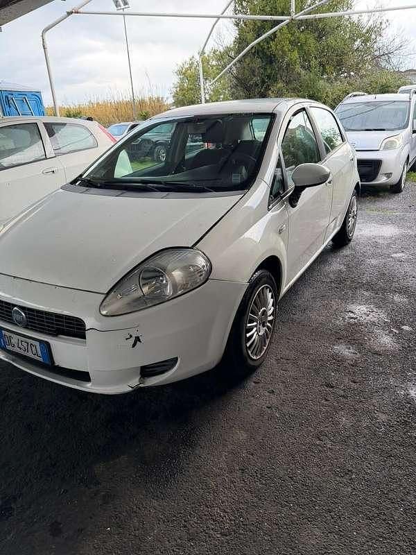 Usata Fiat Punto 88 CV (64 kW) 1999 Berlina