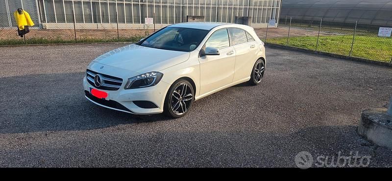 Usata Mercedes A180 2015 Bianco Berlina