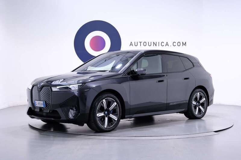 Grigio Usata 2022 BMW iX Comfort Edition SUV | 48.900 € (Super prezzo) - Immagine 1/4