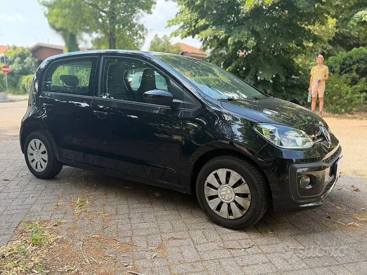 Usata VW up! take up! 68 CV (50 kW) 2018 Nero Utilitaria
