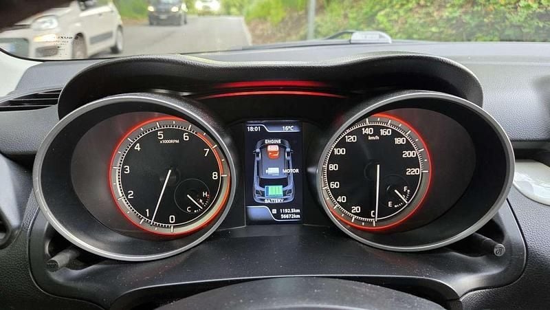 Usata Suzuki Swift 90 CV (66 kW) 2018 Bianco Utilitaria