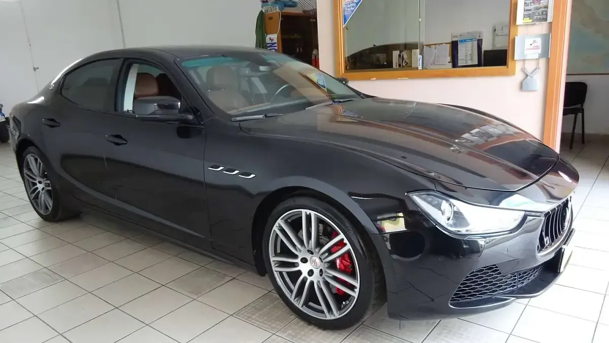 Usata Maserati Ghibli 411 CV (302 kW) 2015 Nero Berlina