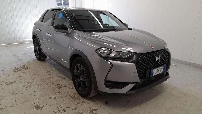 Usado DS Automobiles DS3 Crossback Performance 131 CV (96 kW) 2022 Gris SUV