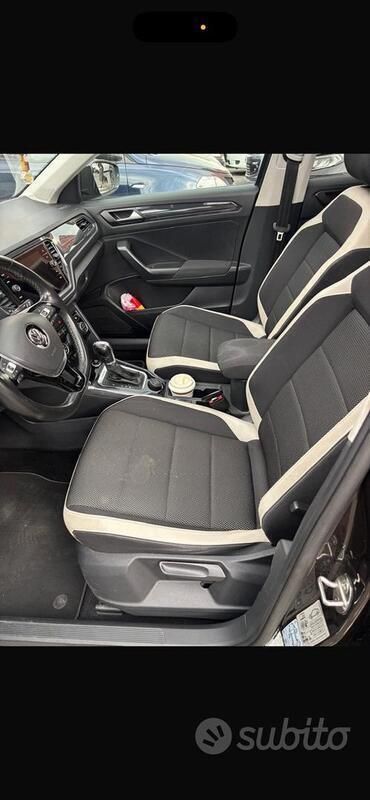 Usata VW T-Roc 150 CV (110 kW) 2019 SUV