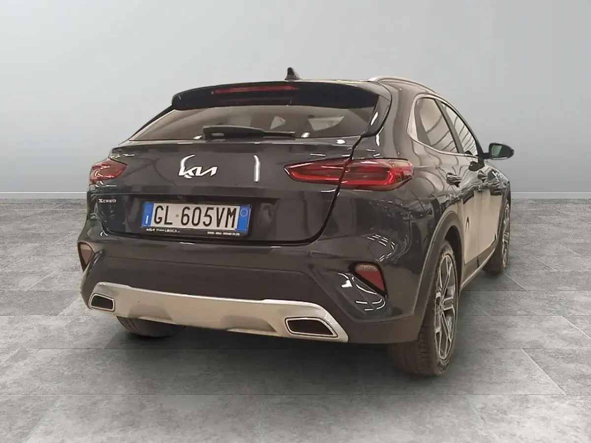 Usata Kia XCeed 117 CV (86 kW) 2022 Dark penta metal SUV