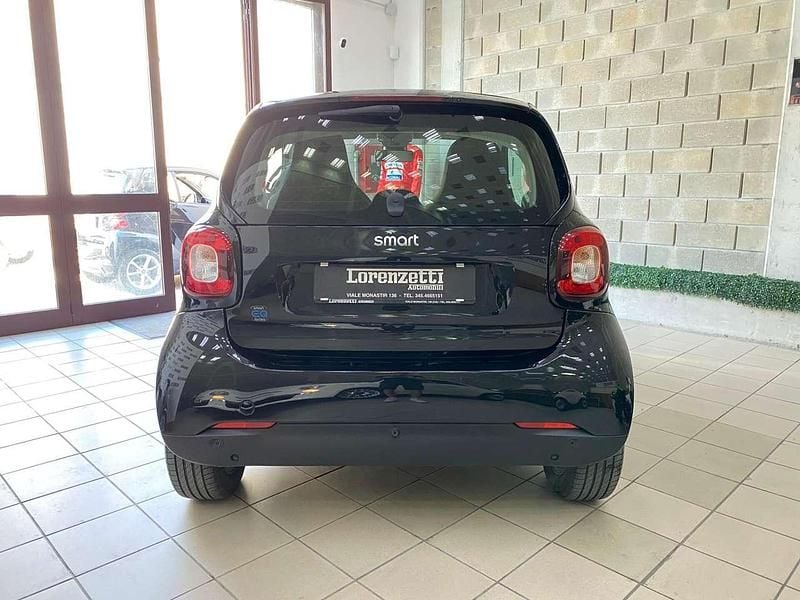 Usata Smart ForTwo Electric Drive 41 kW (56 CV) 2021 Nero Berlina