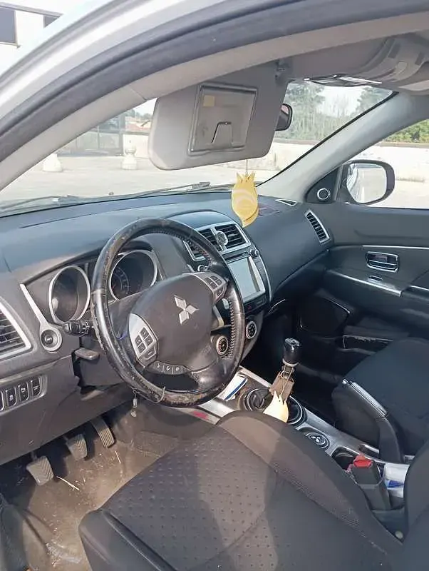 Usata Mitsubishi ASX Invite 150 CV (110 kW) 2011 SUV