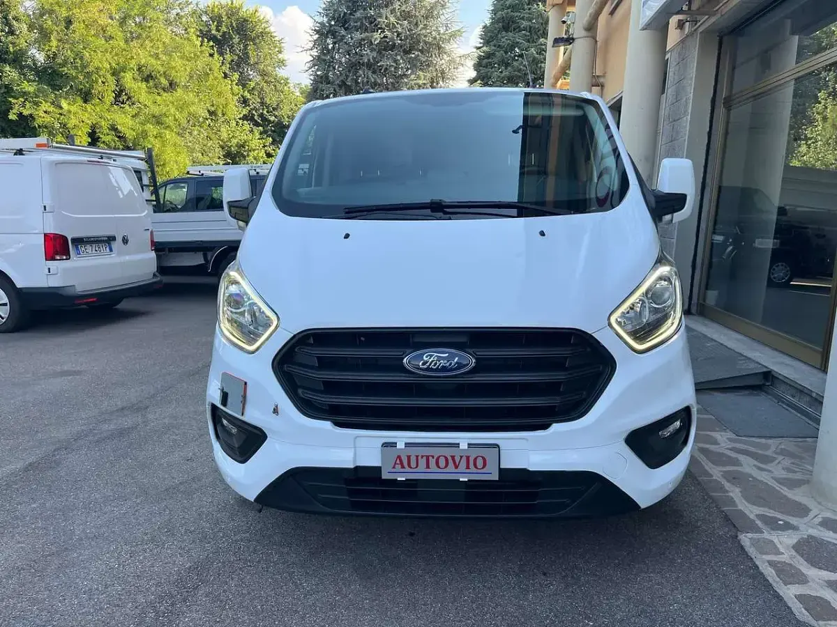 Usata Ford Transit Custom 131 CV (96 kW) 2023 Bianco Furgone