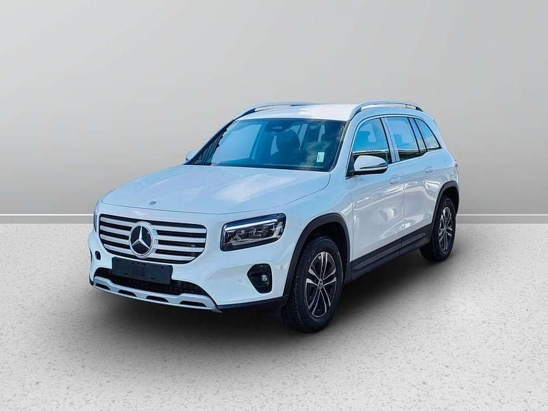 Bianco polare Nuova 2026 Mercedes GLB180 SUV | 39.700 € (Buon prezzo) - Immagine 1/4