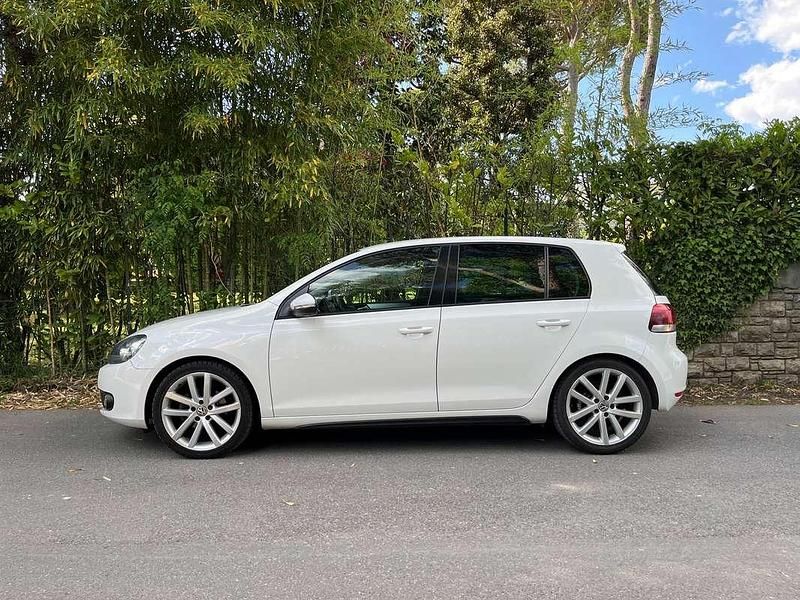 Usata VW Golf VI Highline 140 CV (102 kW) 2009 Bianco Utilitaria