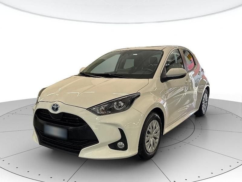 Bianco Usata 2023 Toyota Yaris Hybrid Business Edition | 16.600 € (Super prezzo) - Immagine 1/4