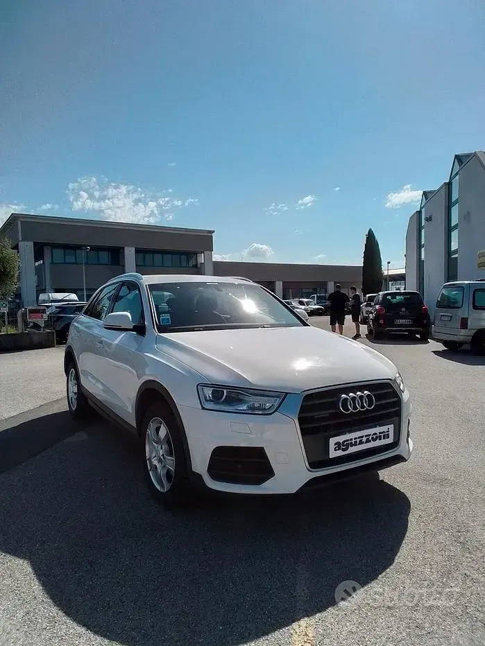 Usata Audi Q3 Business 150 CV (110 kW) 2016 Bianco SUV