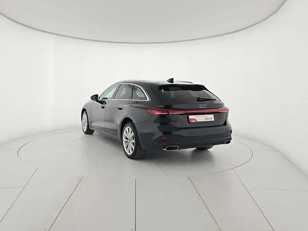 Usata Audi A5 Advanced 150 CV (110 kW) 2025 Nero Station wagon