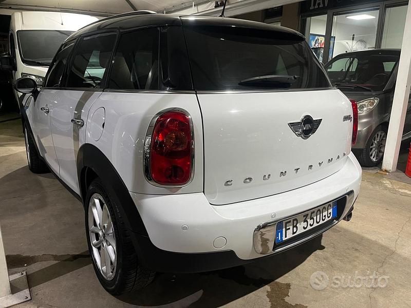 Usata Mini Countryman 112 CV (82 kW) 2015 Bianco SUV