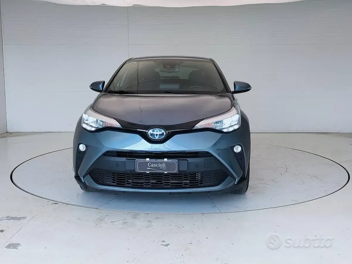 Usata Toyota C-HR Trend 98 CV (72 kW) 2022 Grigio SUV
