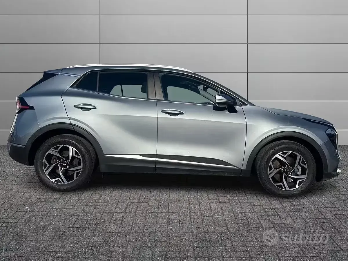Usata Kia Sportage 136 CV (100 kW) 2022 Grigio SUV