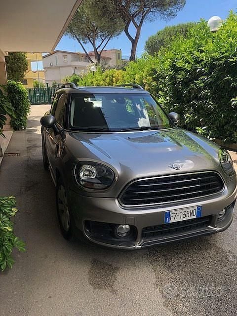 Grigio Usata 2018 Mini One Countryman SUV | 14.500 € (Buon prezzo) - Immagine 1/4