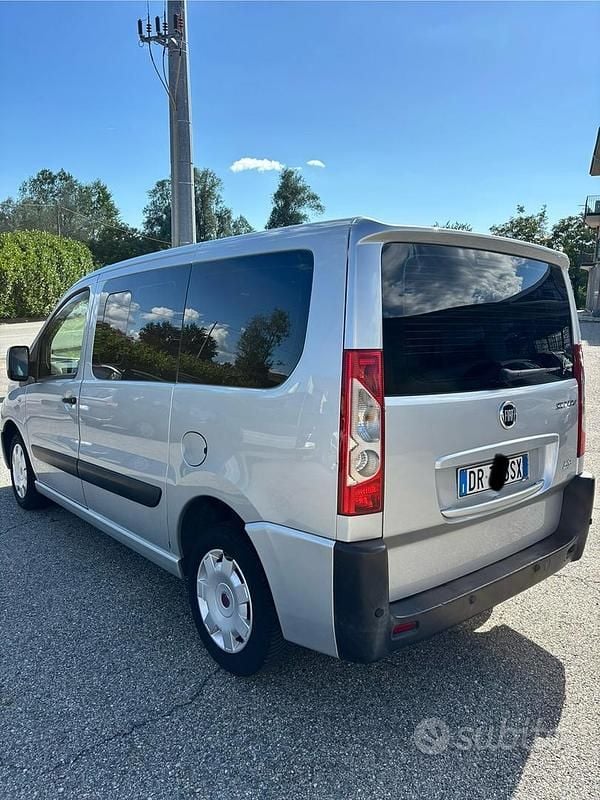 Usata Fiat Scudo 120 CV (88 kW) 2009 Grigio Furgone
