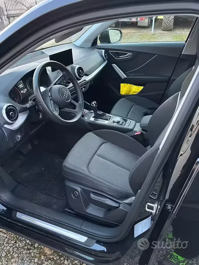 Usata Audi Q2 150 CV (110 kW) 2025 Nero SUV
