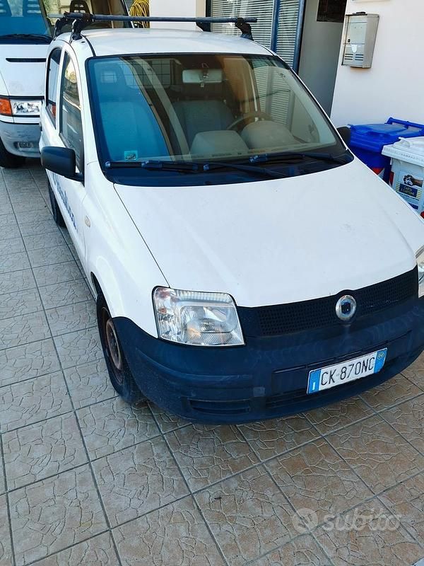 Usata 2004 Fiat Panda Tre volumi | 1000 € (Super prezzo) - Immagine 1/2