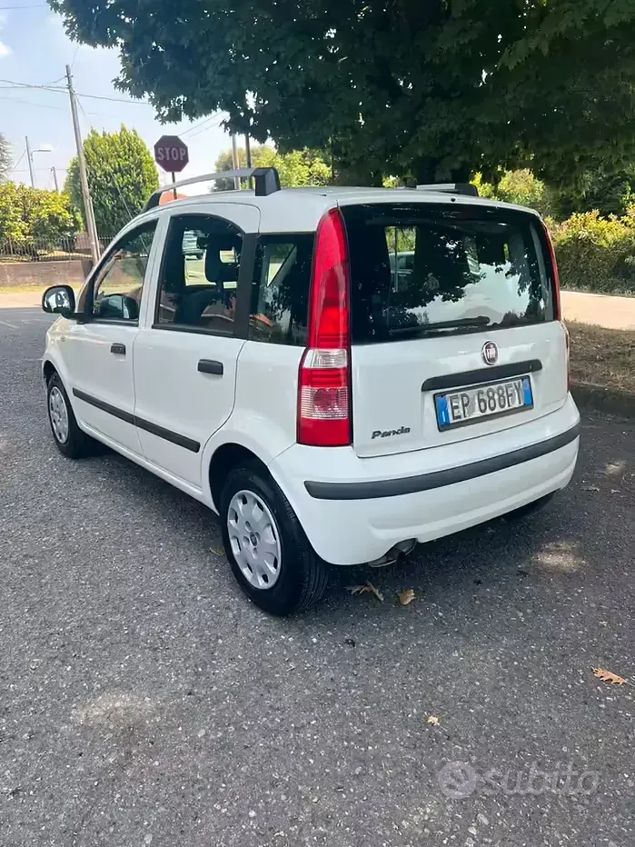 Usata Fiat Panda 69 CV (50 kW) 2012 Bianco Utilitaria