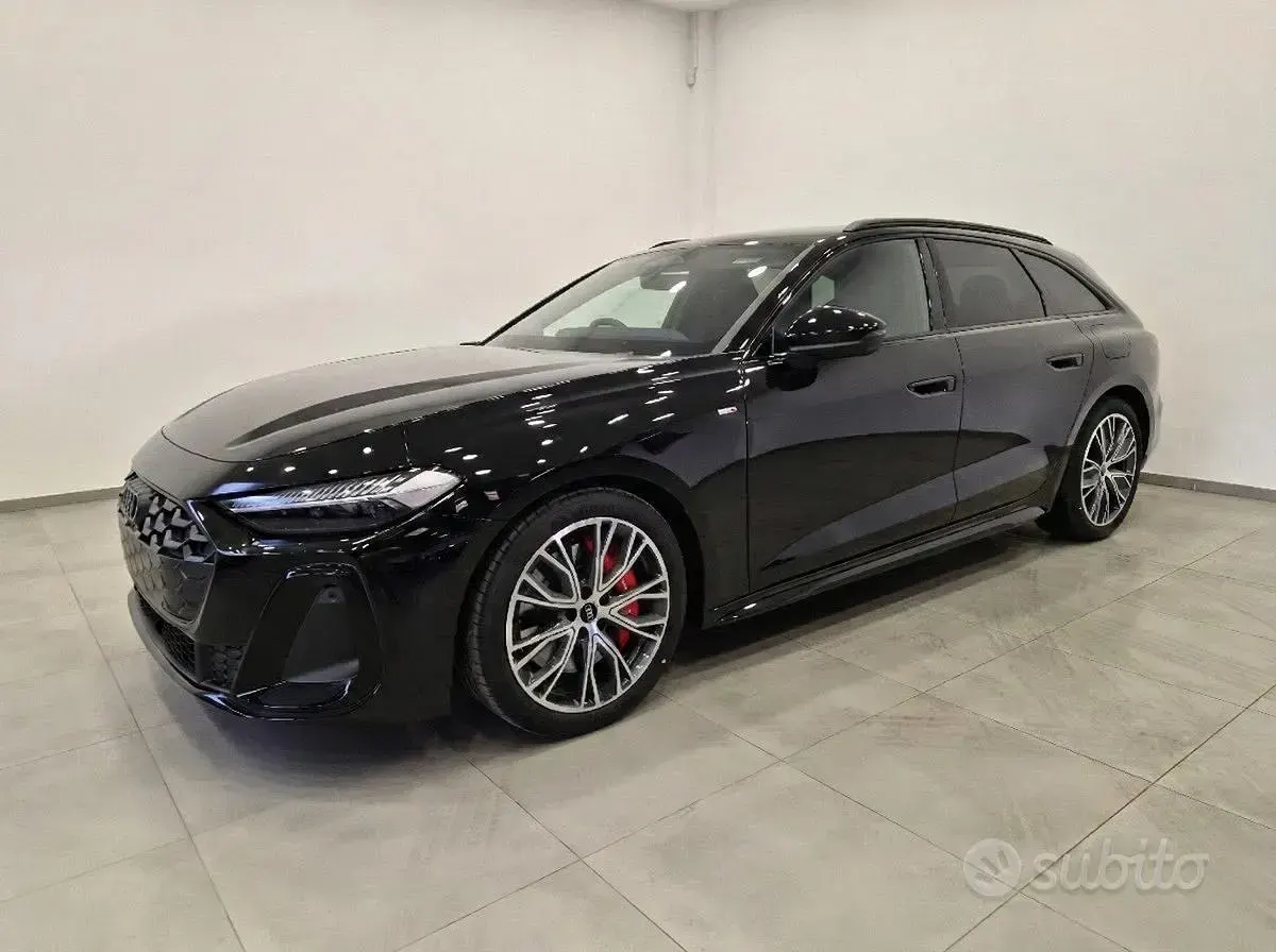 Nuova Audi A5 S-Line 204 CV (150 kW) 2025 Grigio Station wagon