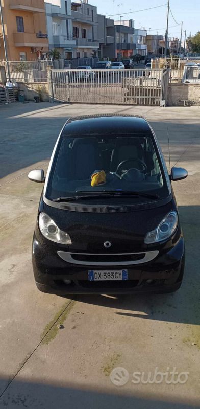 Usata 2009 Smart ForTwo Coupé Coupé | 4800 € (Buon prezzo) - Immagine 1/4