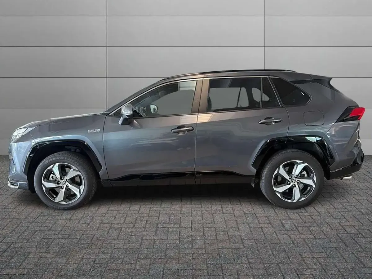 Usata Toyota RAV4 Hybrid 306 CV (225 kW) 2024 Grigio SUV