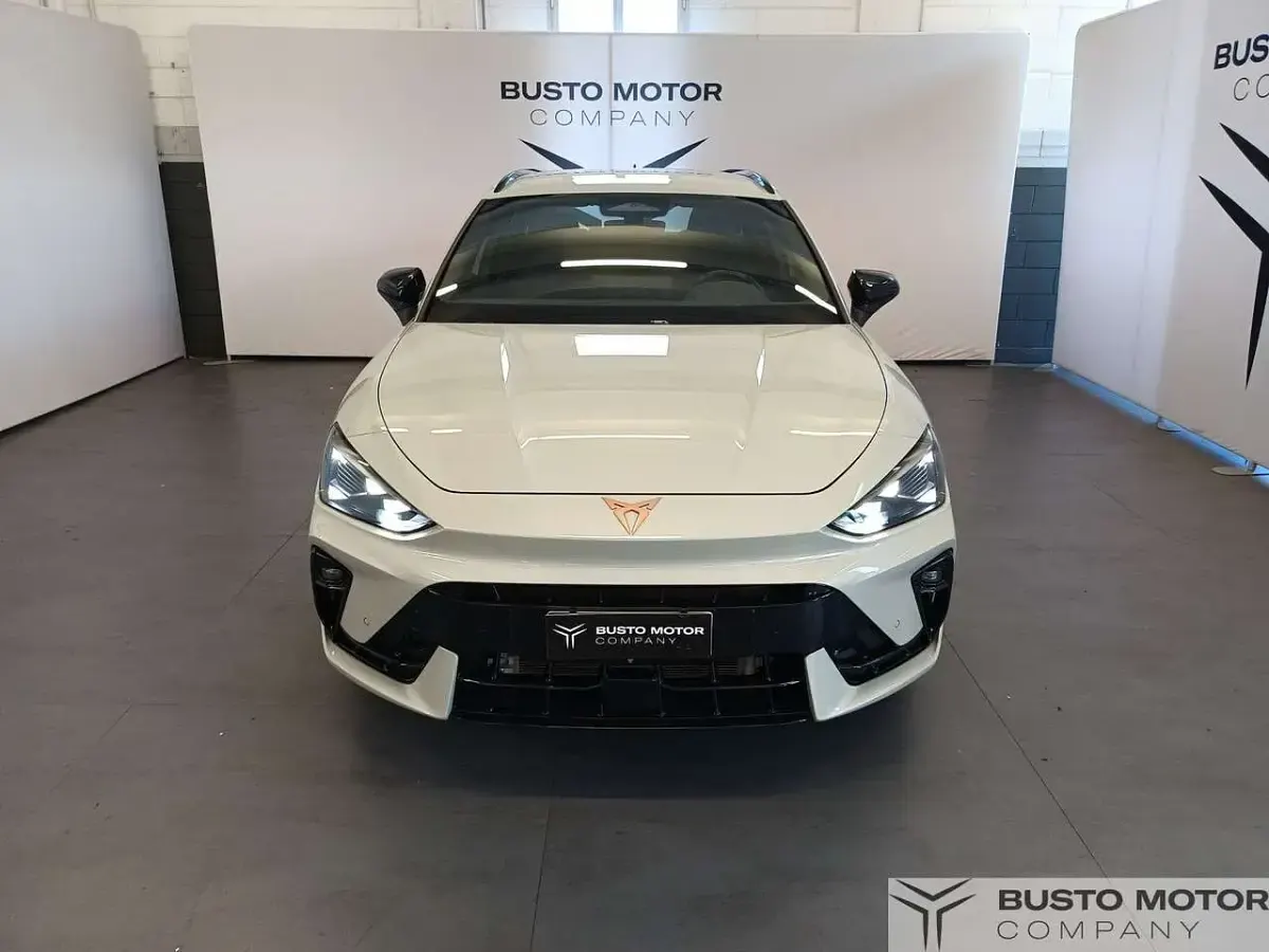 Usata Cupra Leon 150 CV (110 kW) 2025 Grigio Station wagon
