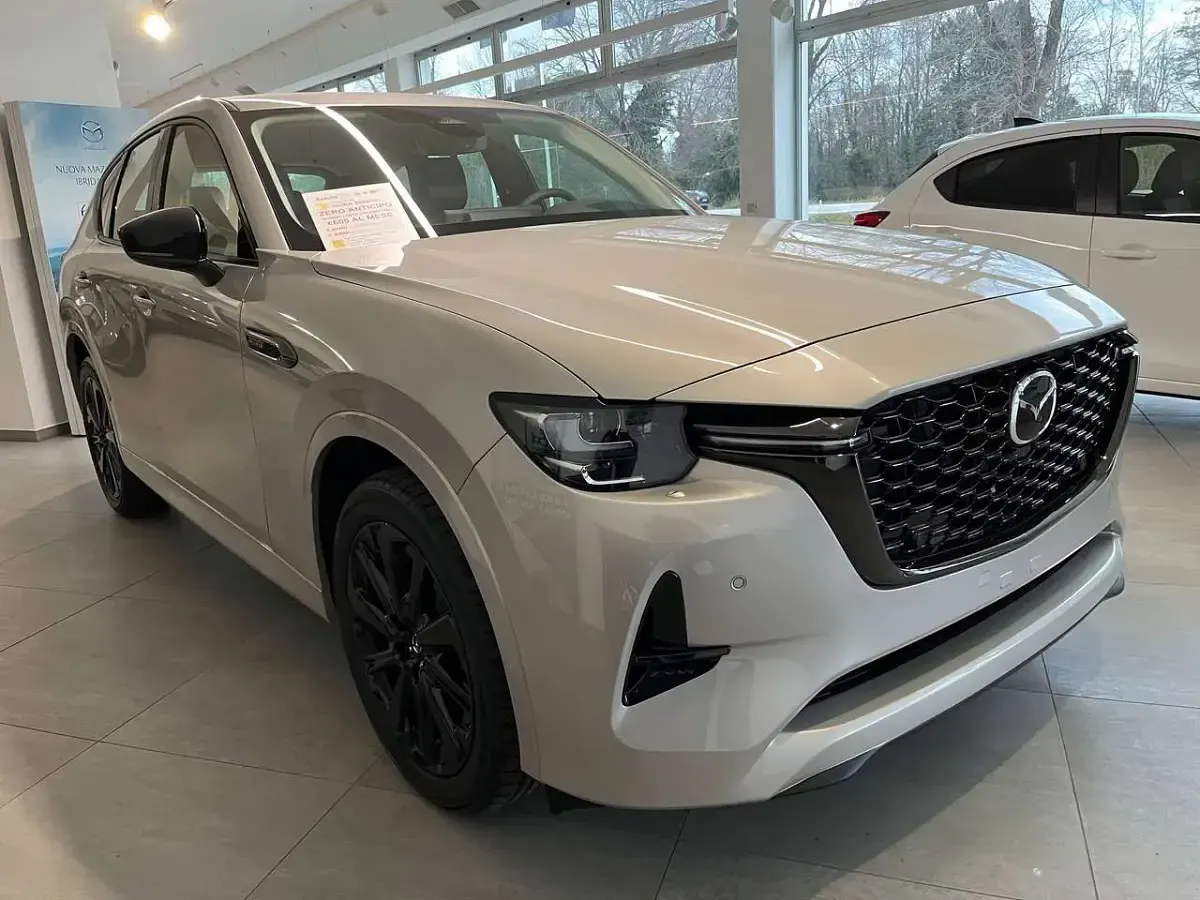 Usata Mazda CX-60 Homura-Line 249 CV (183 kW) 2024 Argento SUV