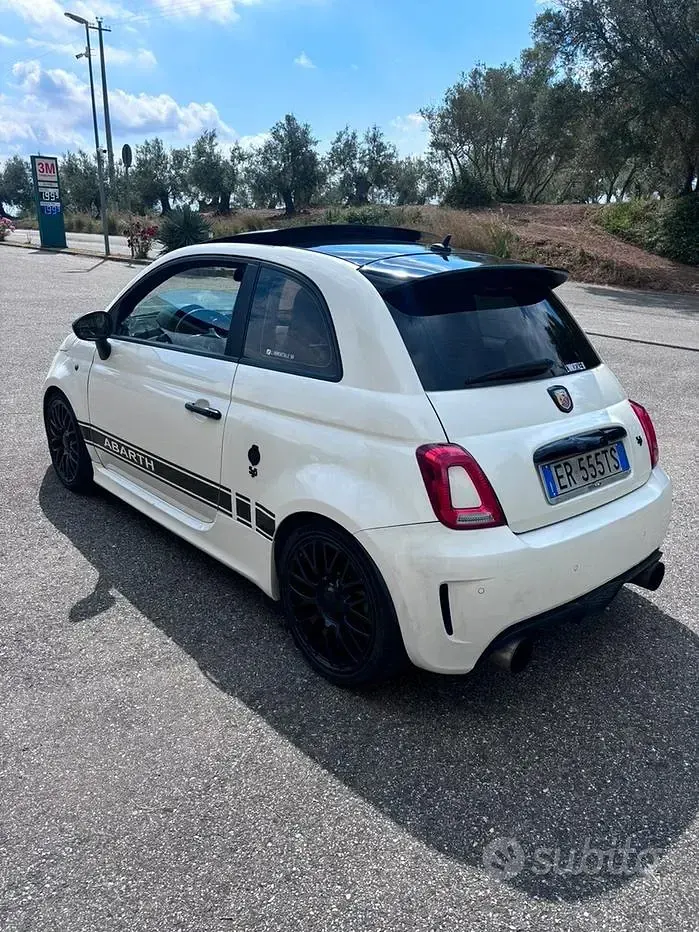 Usata Abarth 500 135 CV (99 kW) 2013 Bianco Berlina
