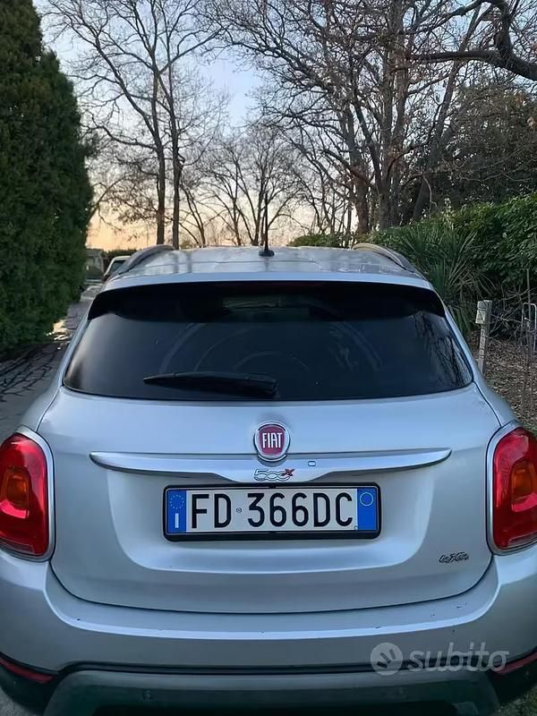 Begagnad Fiat 500 Cross 140 HK (102 kW) 2016 Grå Kombi