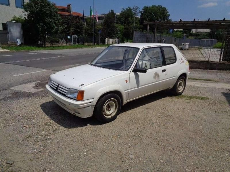 Other Usata 1988 Peugeot 205 Tre volumi | 16.500 € - Immagine 1/4