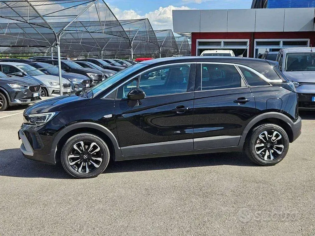 Usata Opel Crossland Elegance 131 CV (96 kW) 2024 Blu/azzurro SUV