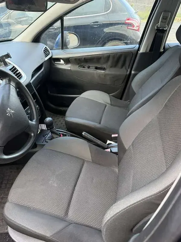 Usata Peugeot 207 Sport 73 CV (53 kW) 2016 Bluazzurro Berlina