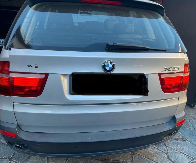 Usata BMW X5 245 CV (180 kW) 2012 Grigio SUV