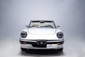 Usata Alfa Romeo Spider Quadrifoglio Verde 126 CV (92 kW) 1990 Argento Cabrio