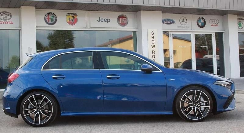 Gebraucht Mercedes A35 AMG AMG 306 PS (225 kW) 2024 Blau Limousine