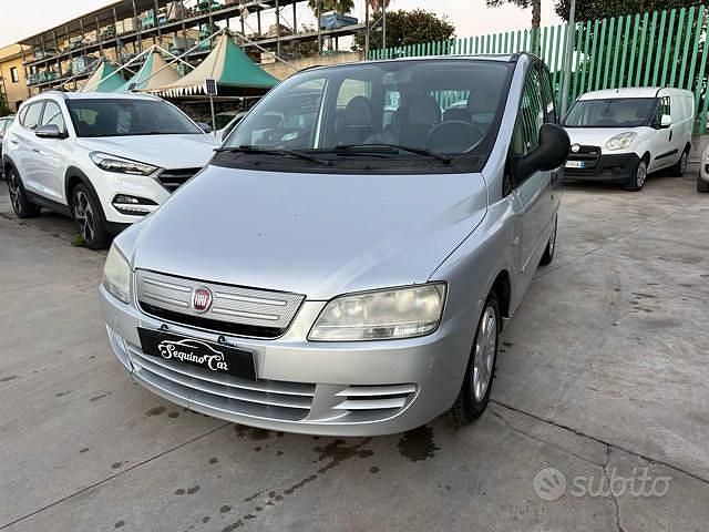Usata Fiat Multipla Emotion 120 CV (88 kW) 2008 Grigio Monovolume