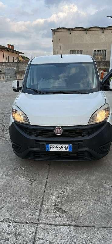Usata Fiat Doblò 163 CV (119 kW) 2016 Monovolume